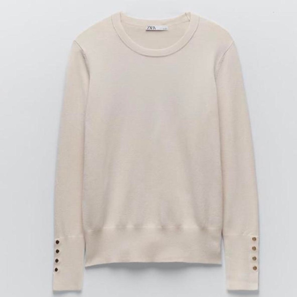 Zara Basic Knit sweater with gold buttons